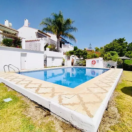 Villa Bonita Andaluza Vistas Al Mar Y Naturaleza Estepona